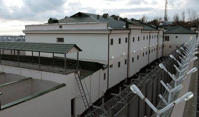 სახელმწიფო წლების განმავლობაში უგულებელყოფდა ციხეებში პატიმრებისთვის უხარისხო საკვების პრობლემას