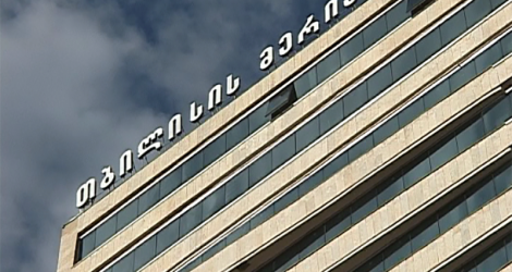 სოციალური სამართლიანობის ცენტრმა, დასაქმებულის სახელით, კიდევ ერთი შრომითი დავა მერიის წინააღმდეგ მოიგო