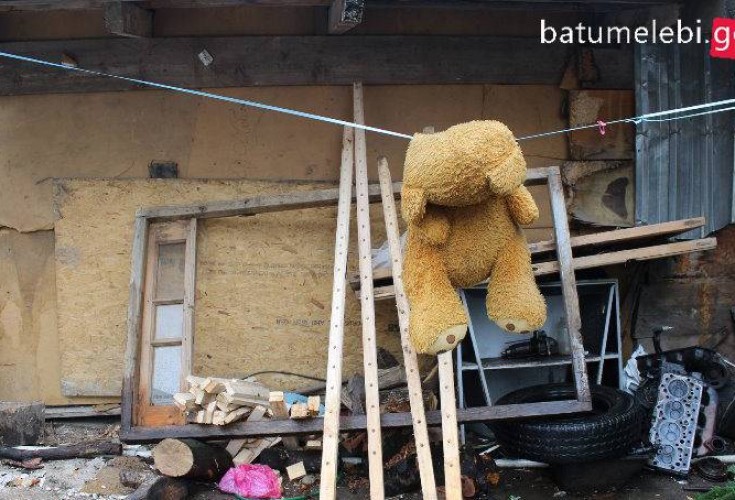 სოციალურად დაუცველი მოსახლეობის მასობრივი გადამოწმება იწყება: რა რისკებს შეიცავს ეს პროცესი სიღარიბეში მცხოვრები ჩვენი თანამოქალაქეებისთვის?